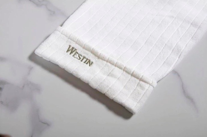 sleeve logo sleeve logo