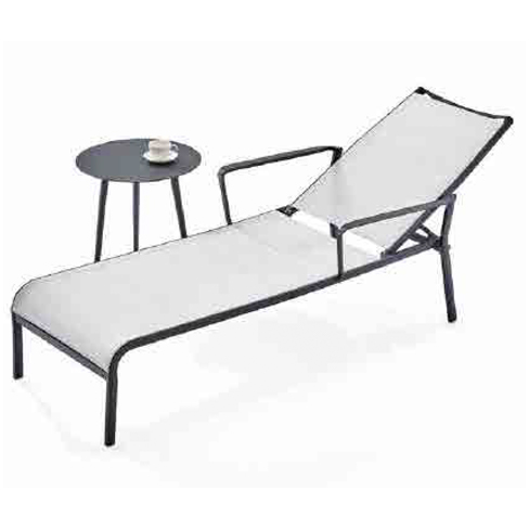 Evoque Lounge Chair Textilene